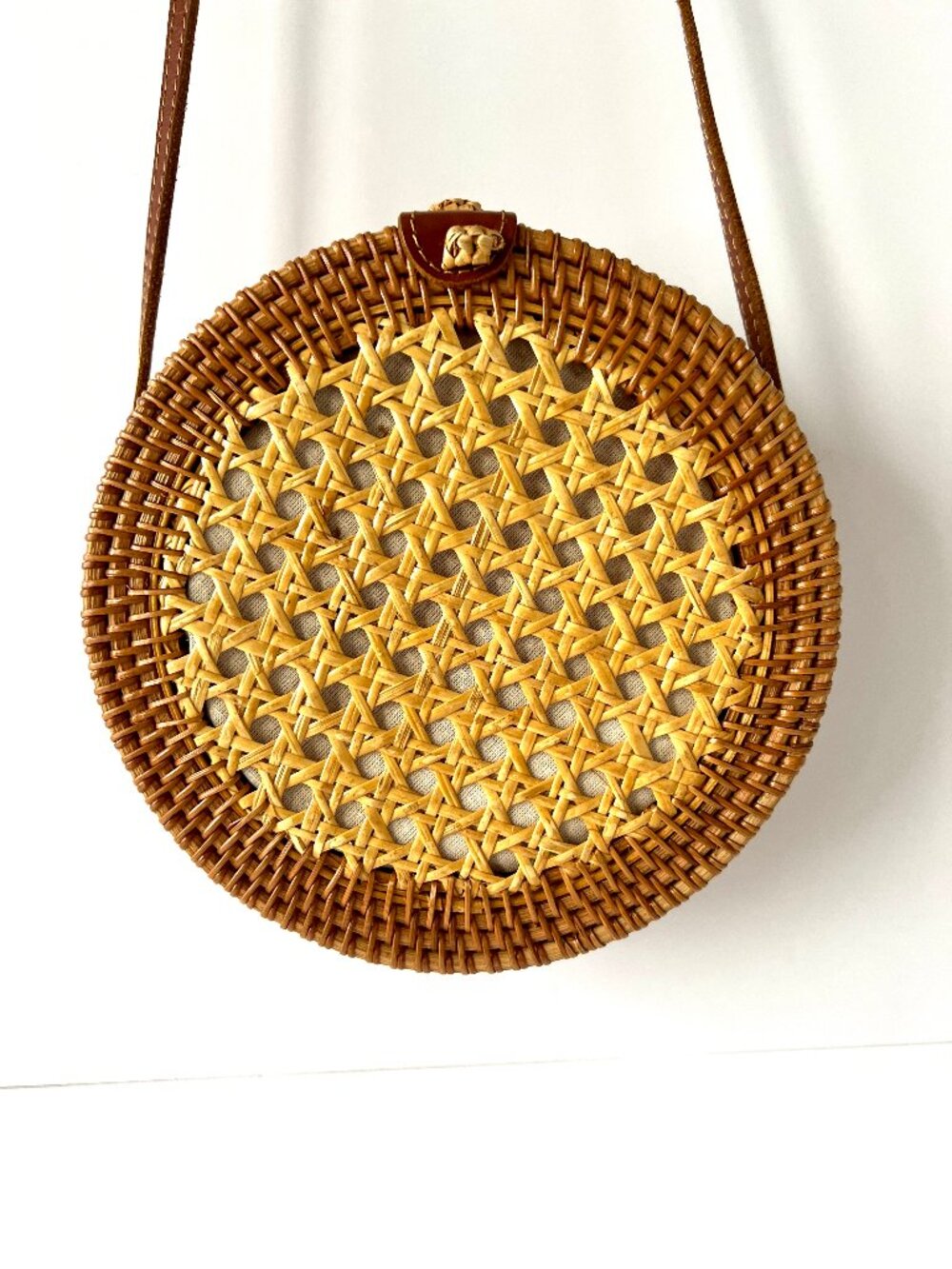 Wicker Rattan Round Woven Natural Color Crossbody Purse, EC